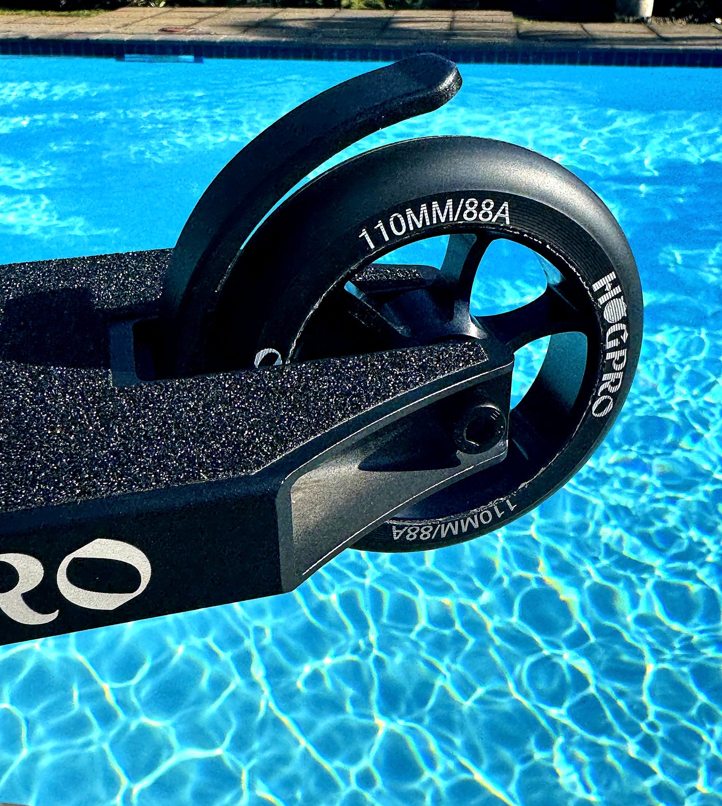 The Bermuda – Park Grom Complete