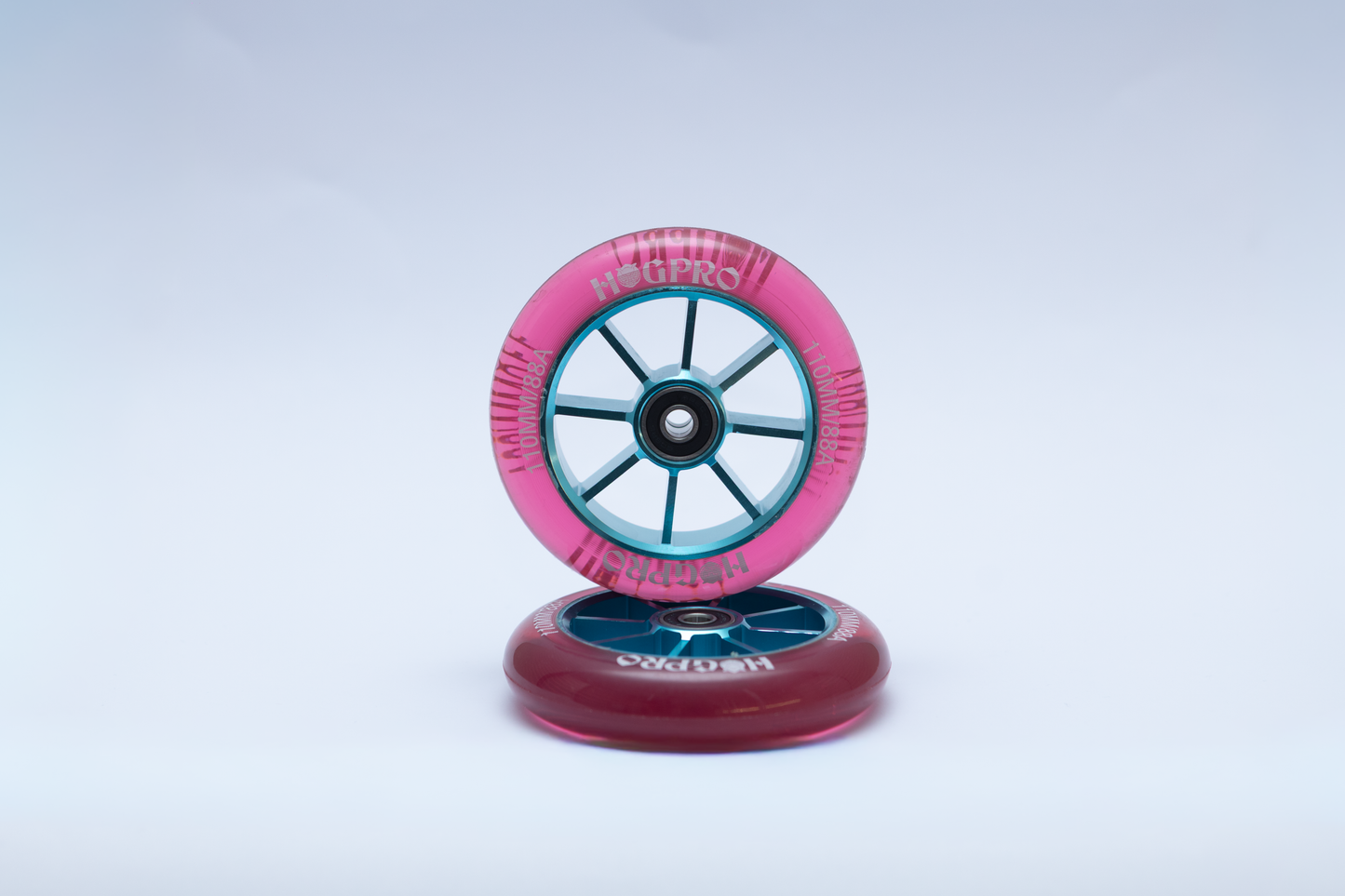 HogPro Wheels - 110mm - RETRO WHEELS - Red on Blue