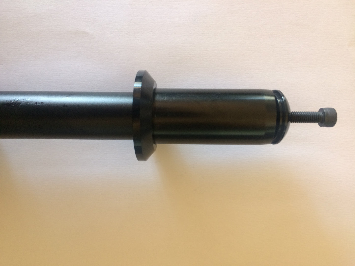 Compression sleeve and cap/screw using M6 size bolt